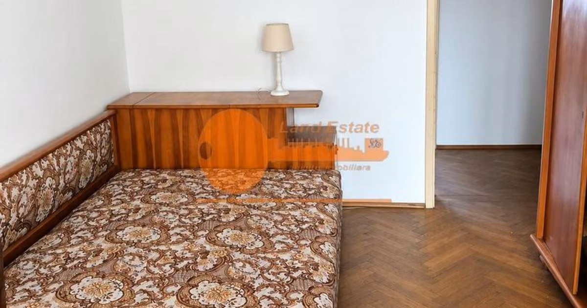 Apartament de vânzare cu 3 camere în zona Lujerului, Sector 6