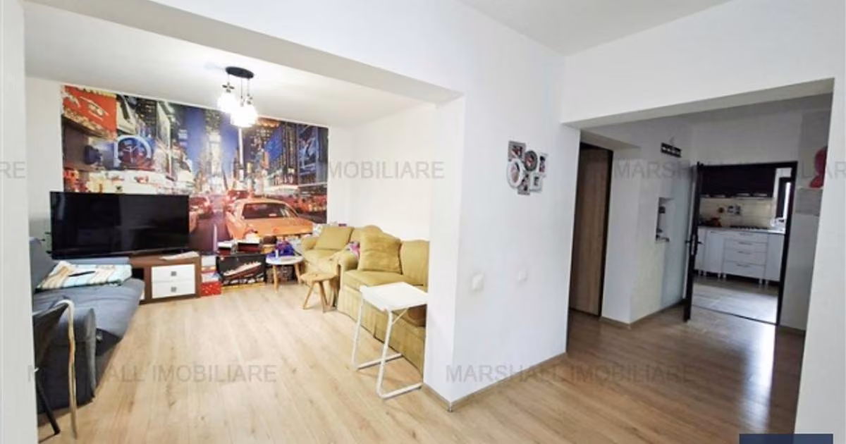 Casă de vânzare cu 4 camere în zona Central, Ploiești