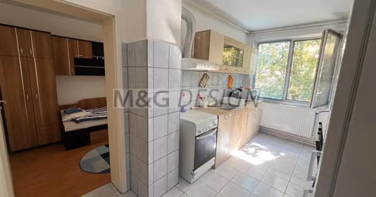 Apartament Cetate