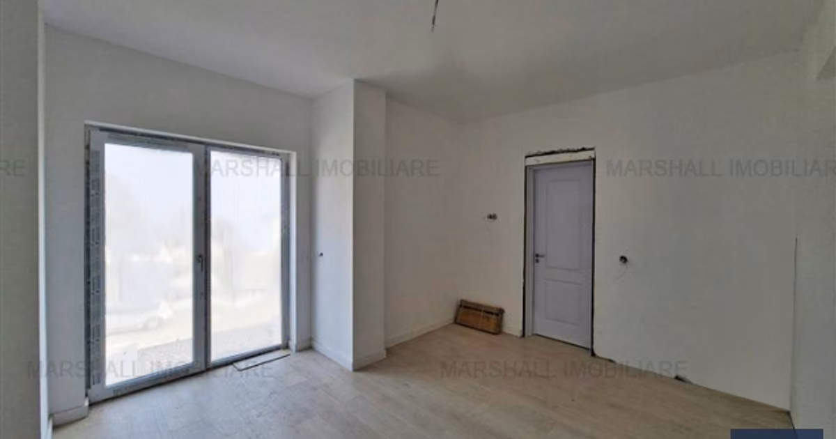 Casă de vânzare cu 4 camere în Păulești