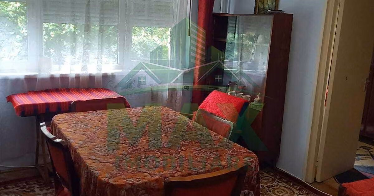 Apartament de vânzare cu 2 camere în zona Vest, Ploiești