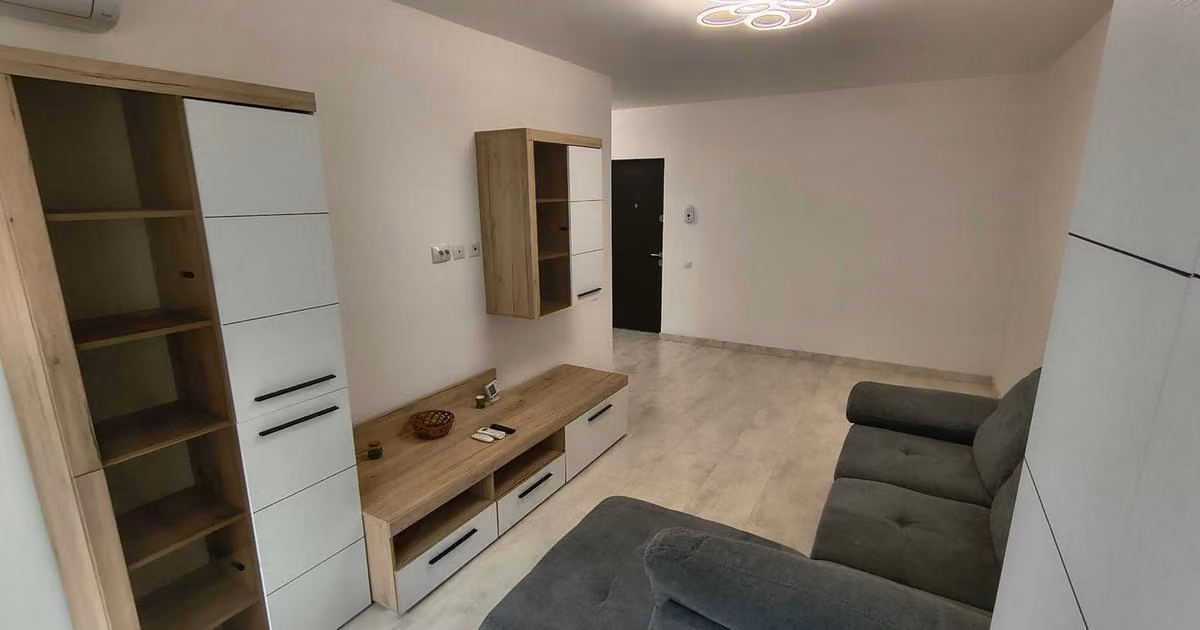 Apartament de vânzare cu 2 camere, mobilat în zona Apărătorii Patriei, Sector 4