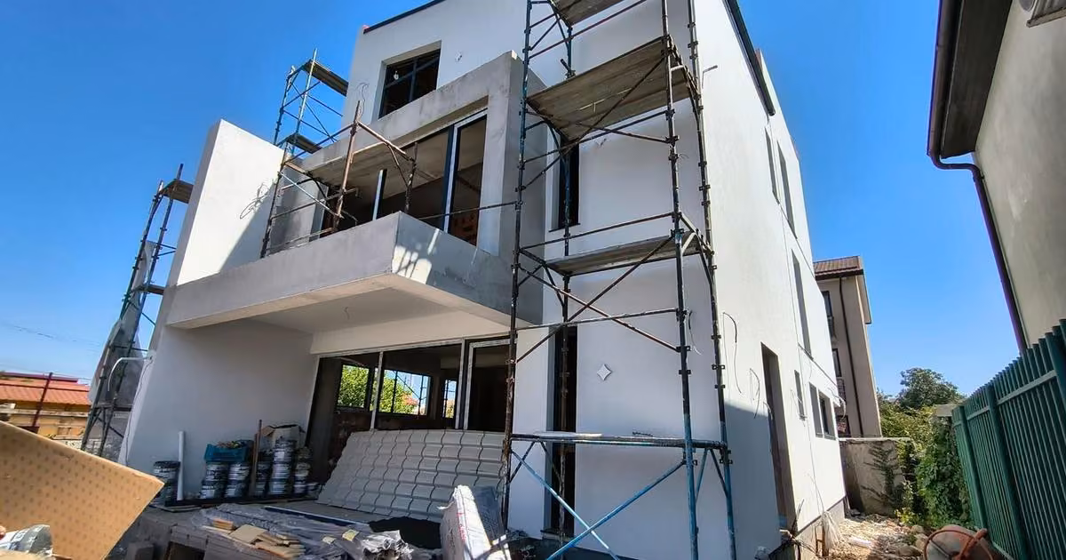 Duplex de vânzare cu 4 camere în Popești-Leordeni