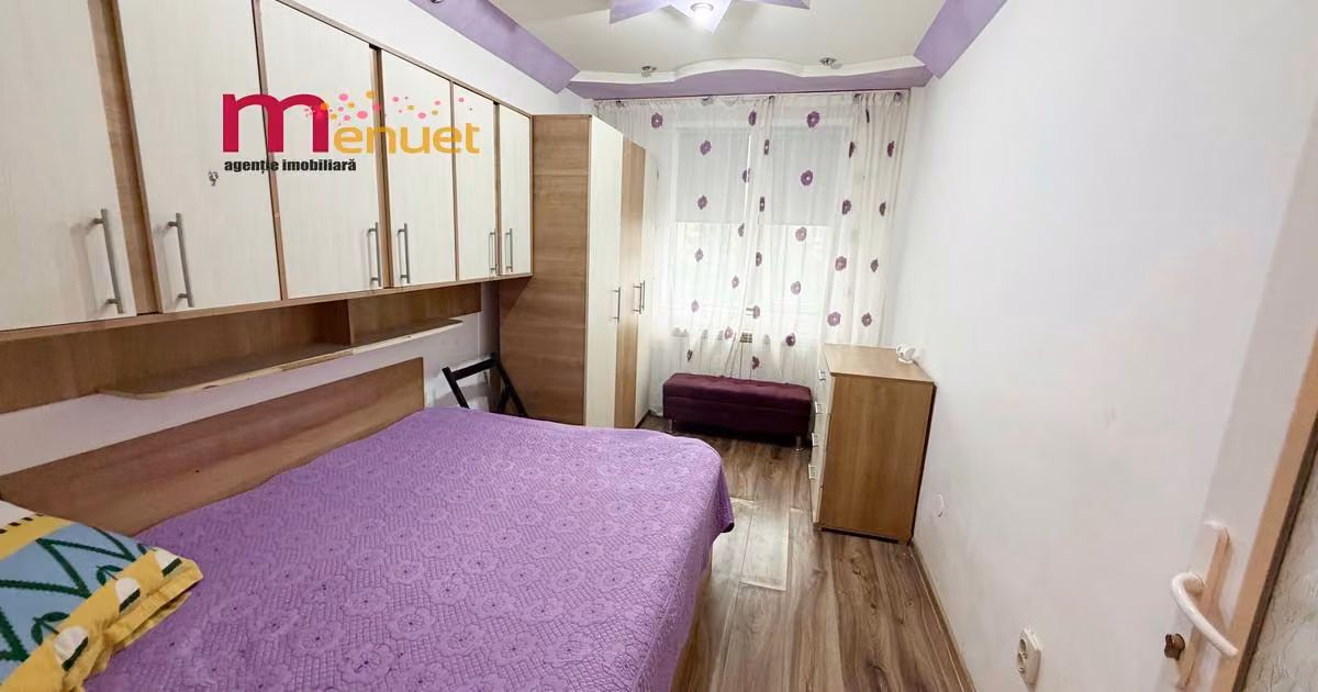 Apartament de vânzare cu 2 camere în zona Neptun, Tulcea