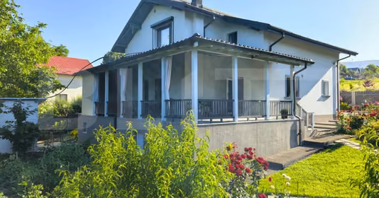 Casă Nicolina
