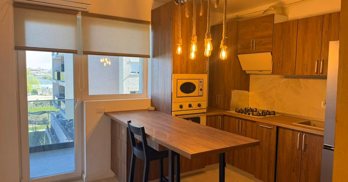 Apartament de vânzare cu 2 camere, mobilat în zona Apărătorii Patriei, Sector 4