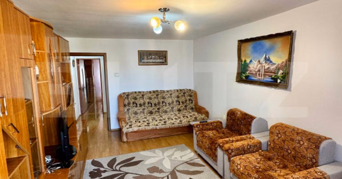 Apartament de vânzare cu 2 camere, mobilat în zona Tractorul, Brașov