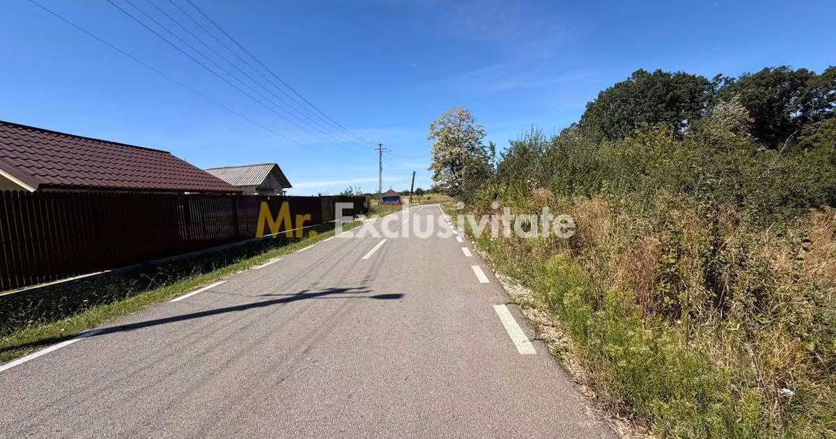 Teren Construcții intravilan de vânzare de 704 mp, în Moșoaia