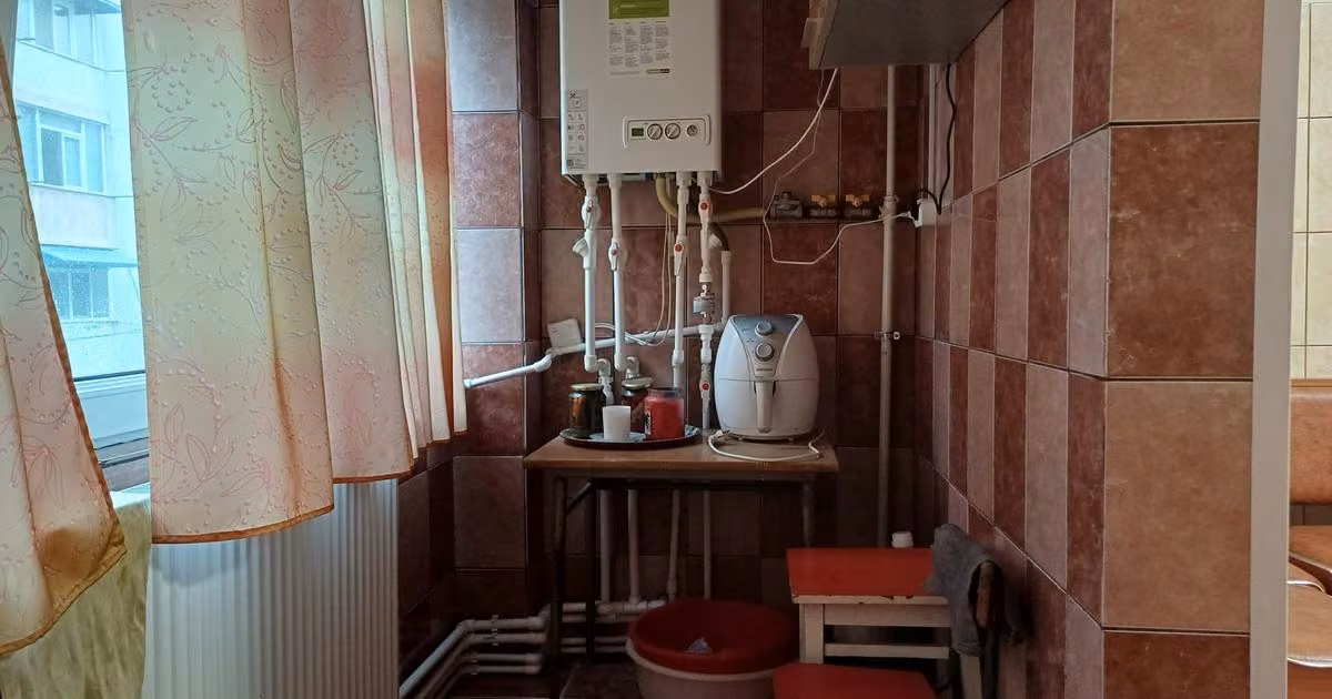 Apartament de vânzare cu 2 camere în zona CET, Constanța