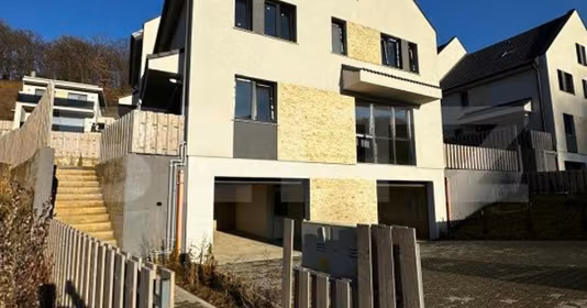 Apartament Florești