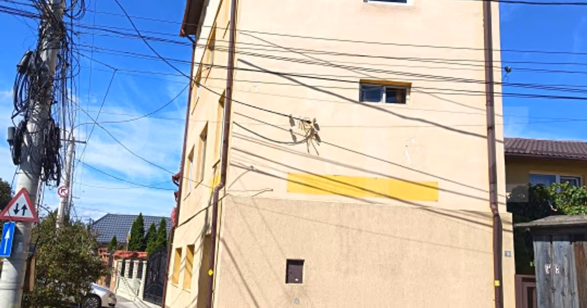 Casă individuală de vânzare cu 5 camere, mobilată în Turda