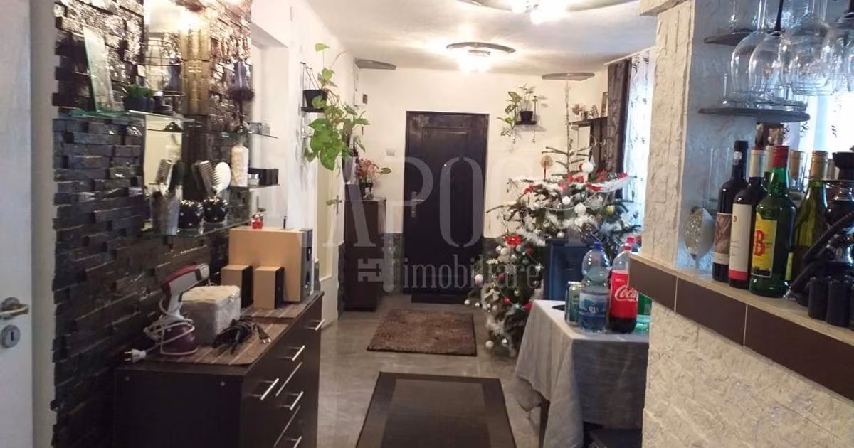 Casă individuală de vânzare cu 5 camere în zona Plopilor, Cluj-Napoca
