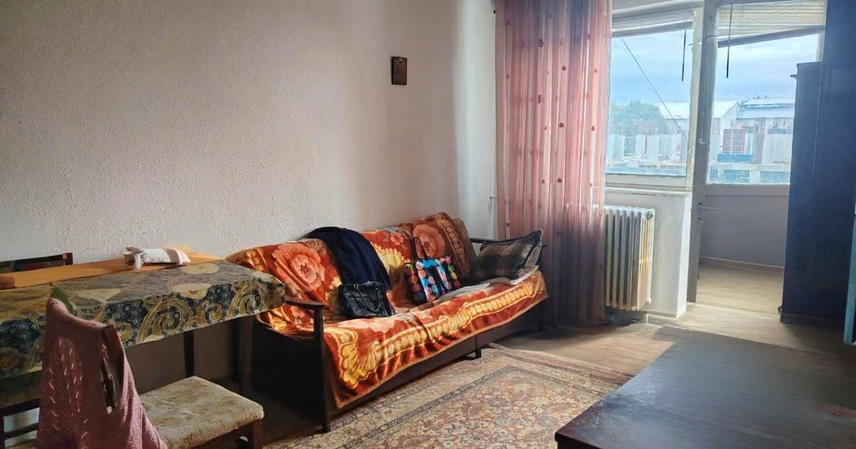 Apartament de vânzare cu 3 camere în zona Sud, Focșani