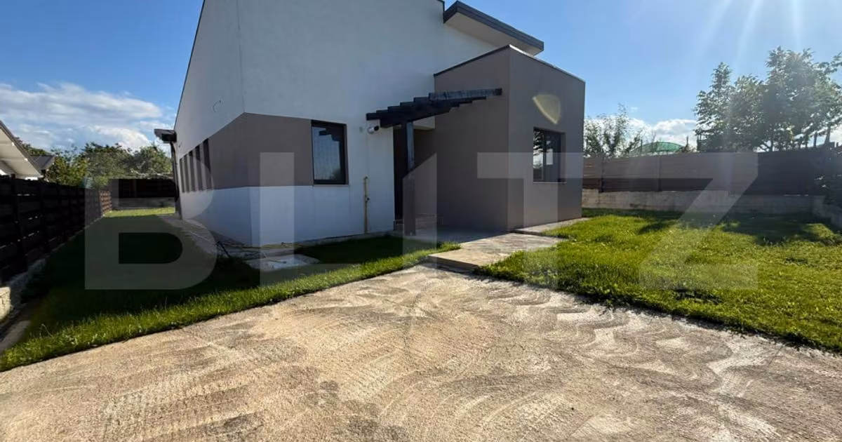 Casă individuală de vânzare cu 4 camere în Hlincea