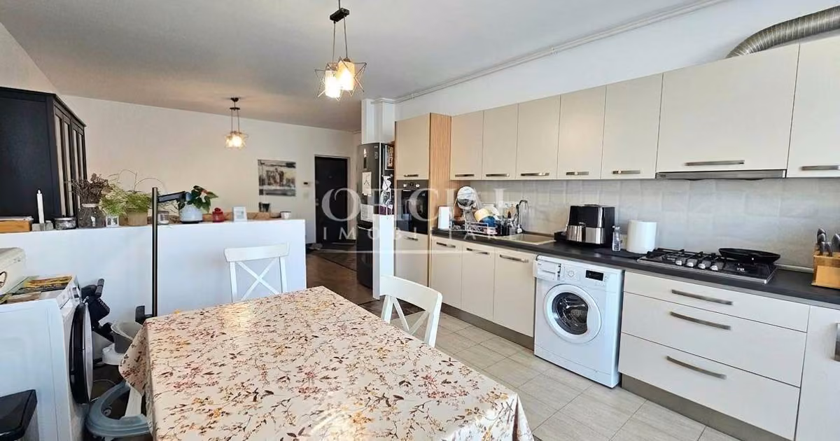 Apartament de vânzare cu 2 camere, mobilat în zona Mănăștur, Cluj-Napoca