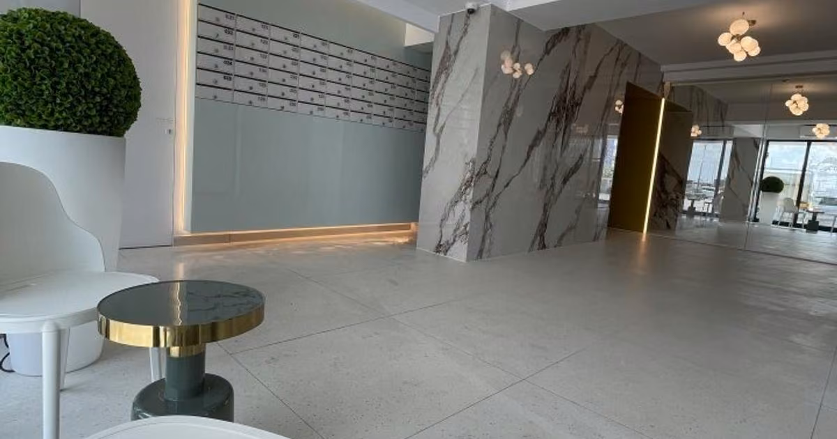 Apartament de vânzare cu 2 camere în Mamaia