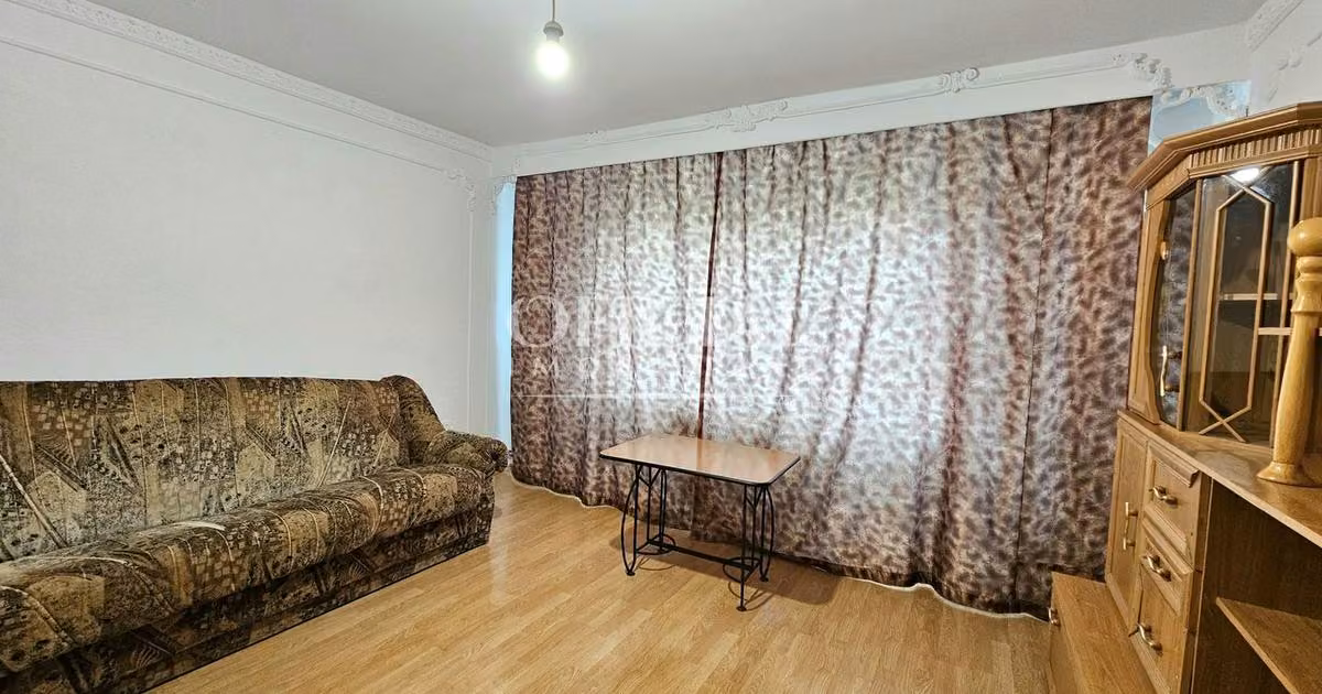 Apartament de vânzare cu 3 camere, mobilat în zona Mănăștur, Cluj-Napoca