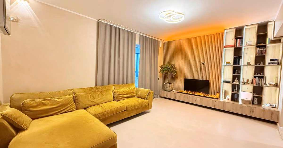 Apartament de vânzare cu 2 camere, mobilat în zona Titan, Sector 3