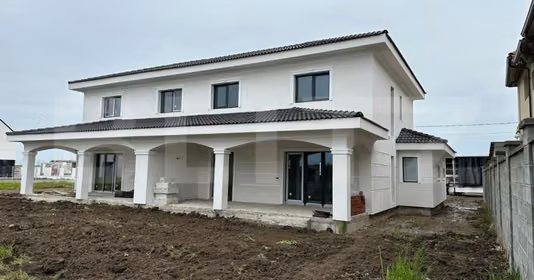 Casă Dumbrăvița