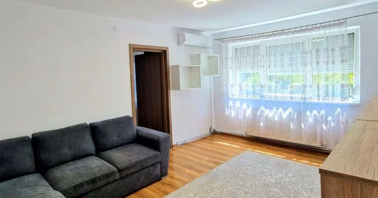 Apartament Cetate