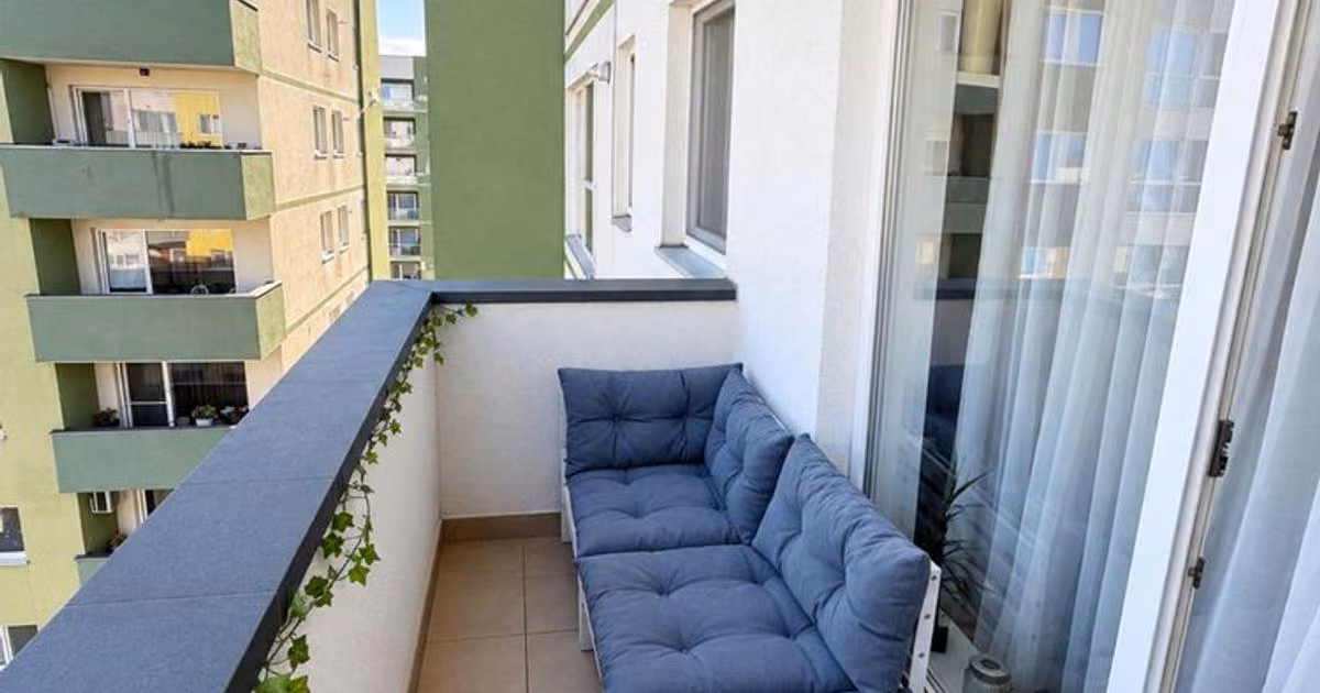 Apartament de vânzare cu 2 camere în zona Tractorul, Brașov