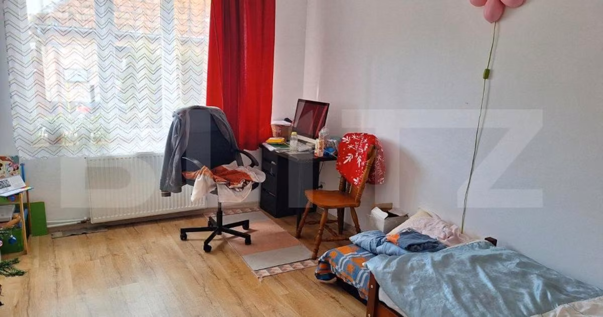 Casă individuală de vânzare cu 3 camere, mobilată în zona Tractorul, Brașov