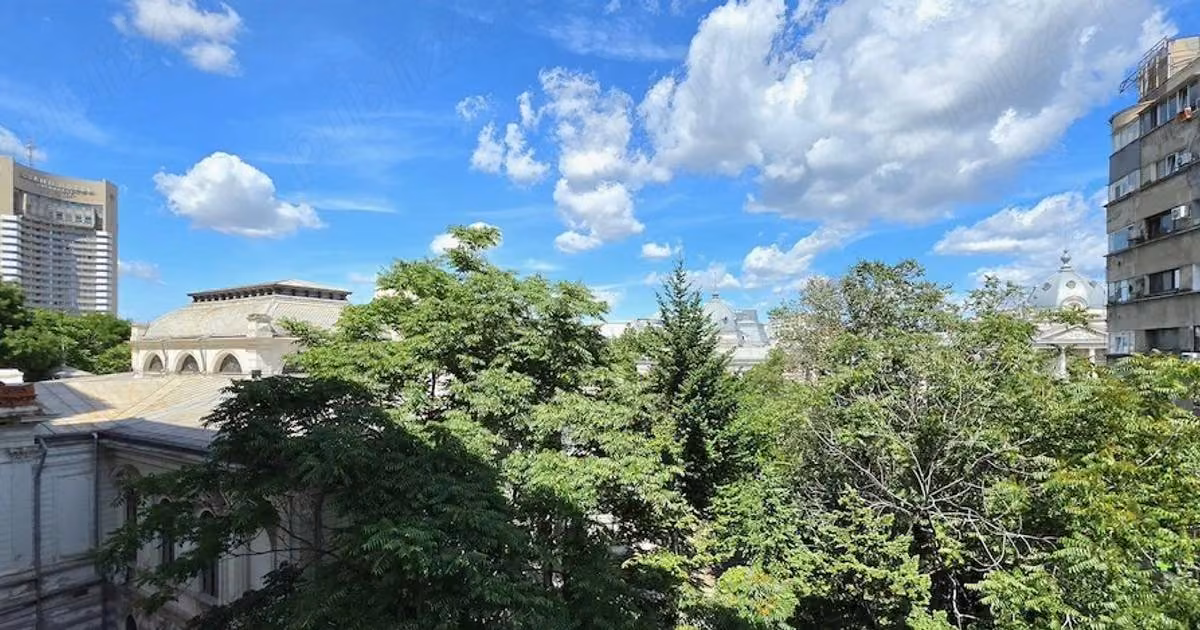 Apartament de vânzare cu 4 camere în zona P-ța Universității, Ultracentral