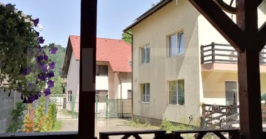 Casă Dârste