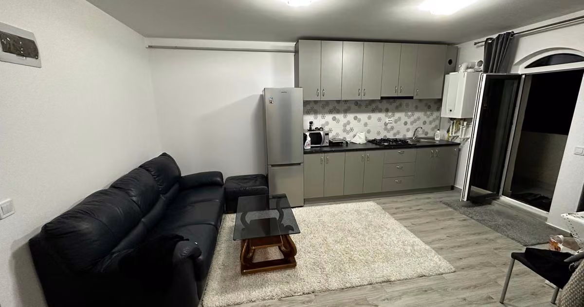Apartament de vânzare cu 2 camere, mobilat în zona Păcurari, Iași