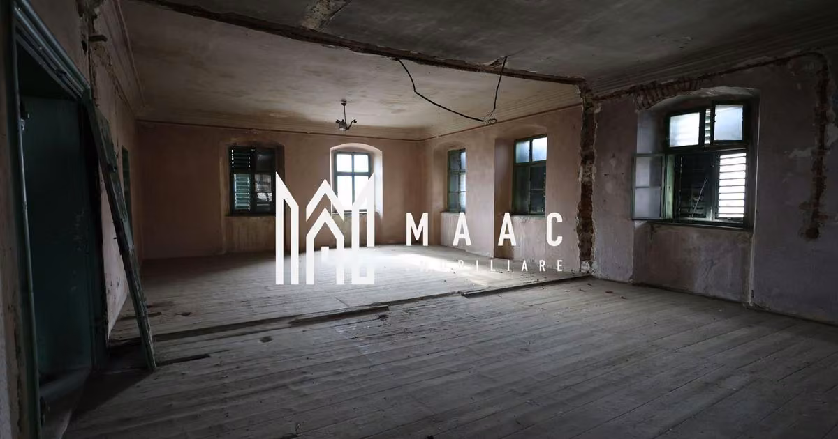Casă individuală de vânzare cu 6 camere în Nocrich