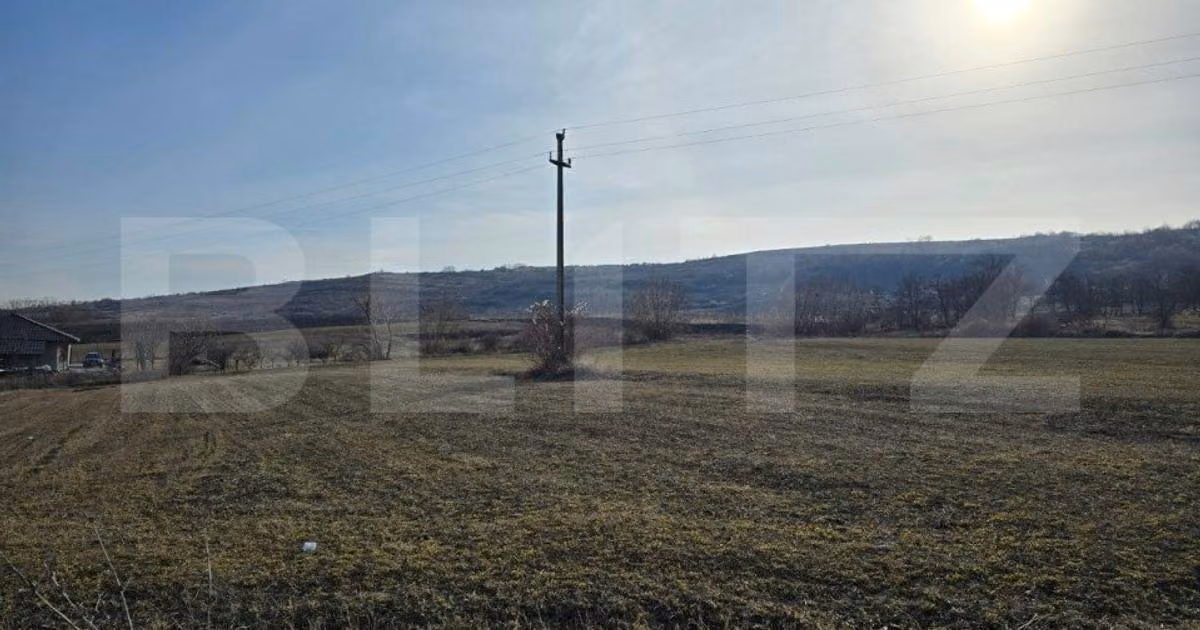 Teren agricol extravilan de vânzare de 1113 mp, în zona Exterior Nord, Cluj-Napoca