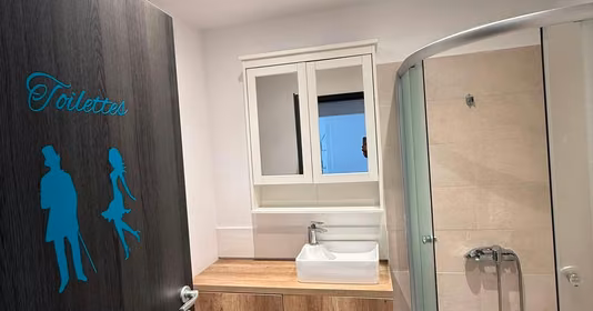 Apartament Militari