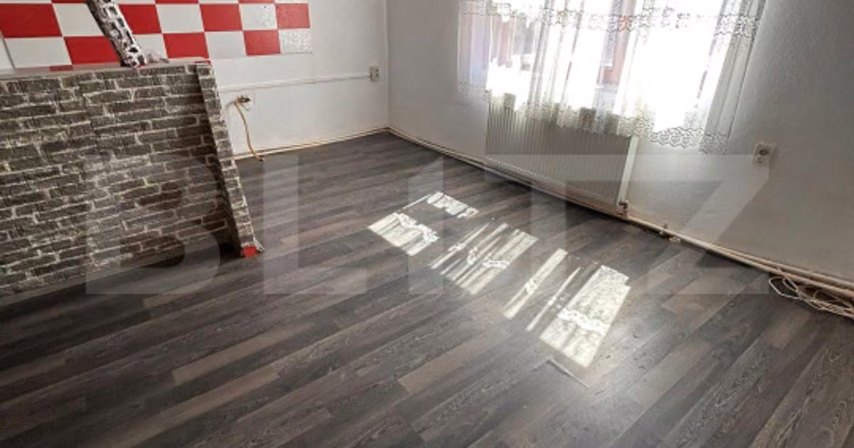 Casă individuală de vânzare cu 5 camere, mobilată în zona Ghirodei, Timișoara