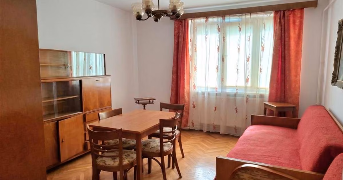 Apartament de vânzare cu 2 camere în zona Burdujeni, Suceava