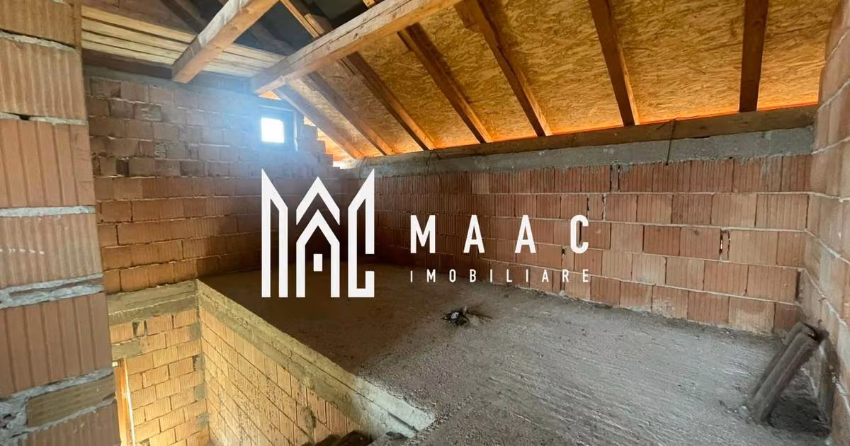 Casă individuală de vânzare cu 5 camere în Cristian
