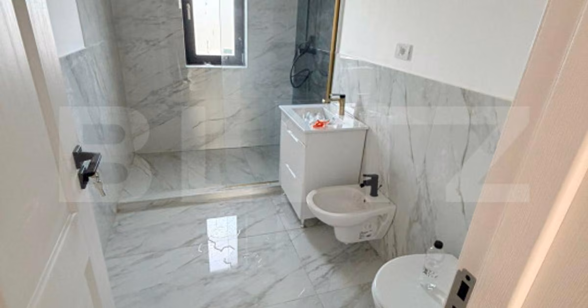 Casă individuală de vânzare cu 4 camere în Tărlungeni