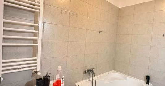 Apartament Militari