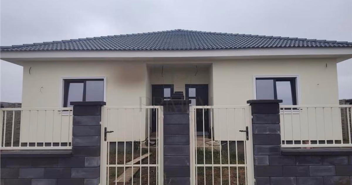 Duplex de vânzare cu 3 camere în Moșnița Nouă