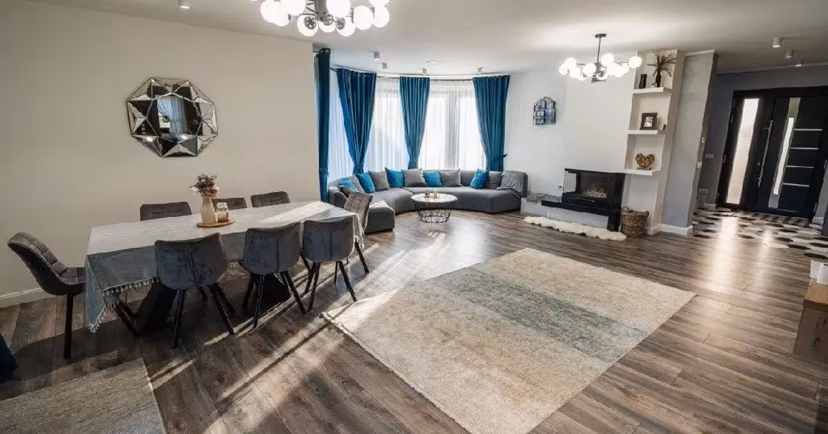 Casă individuală de vânzare cu 4 camere în Fălticeni