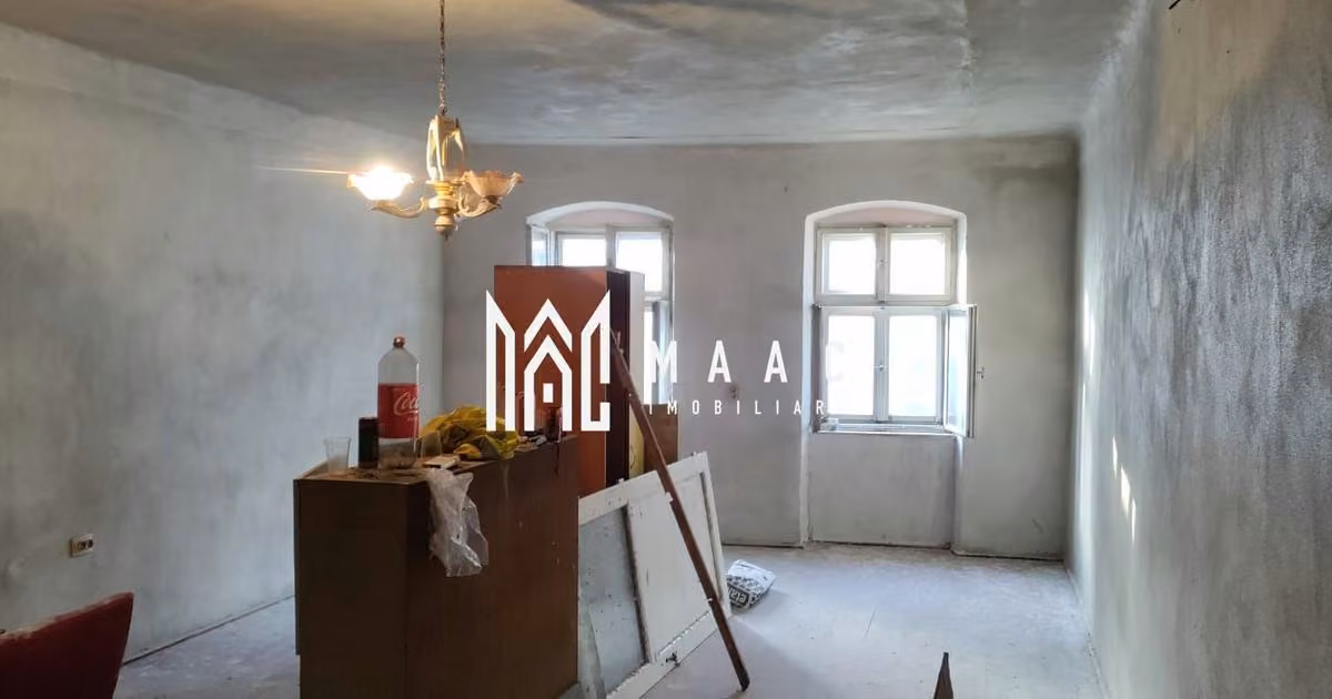 Casă de vânzare cu 2 camere în Cisnădie