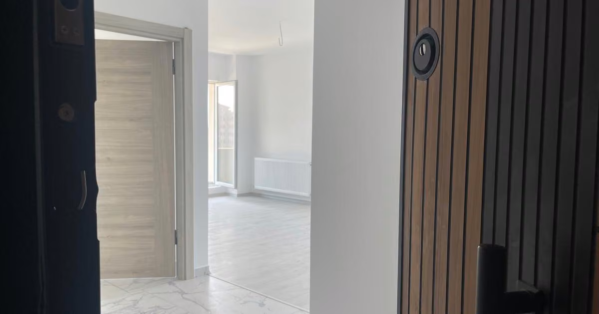 Apartament de vânzare cu 2 camere în zona Militari, Sector 6