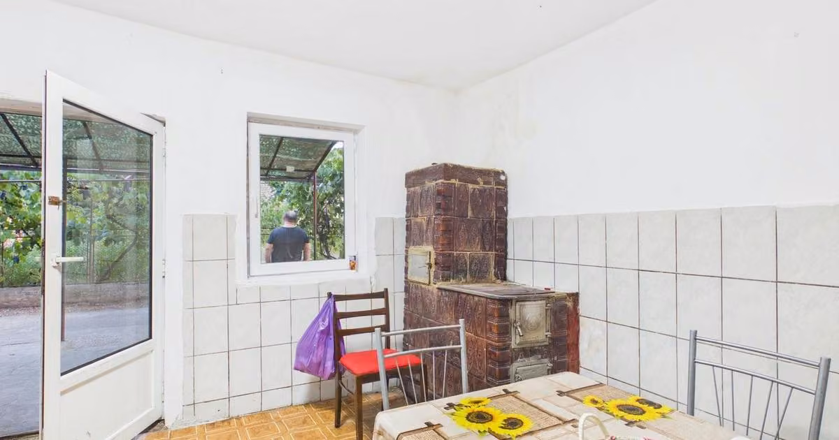 Casă individuală de vânzare cu 4 camere în Macea