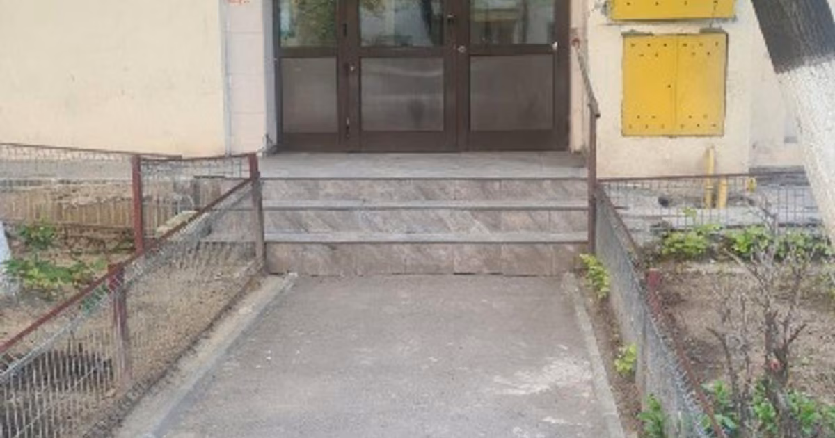 Apartament de vânzare cu 3 camere în zona Tei, Sector 2