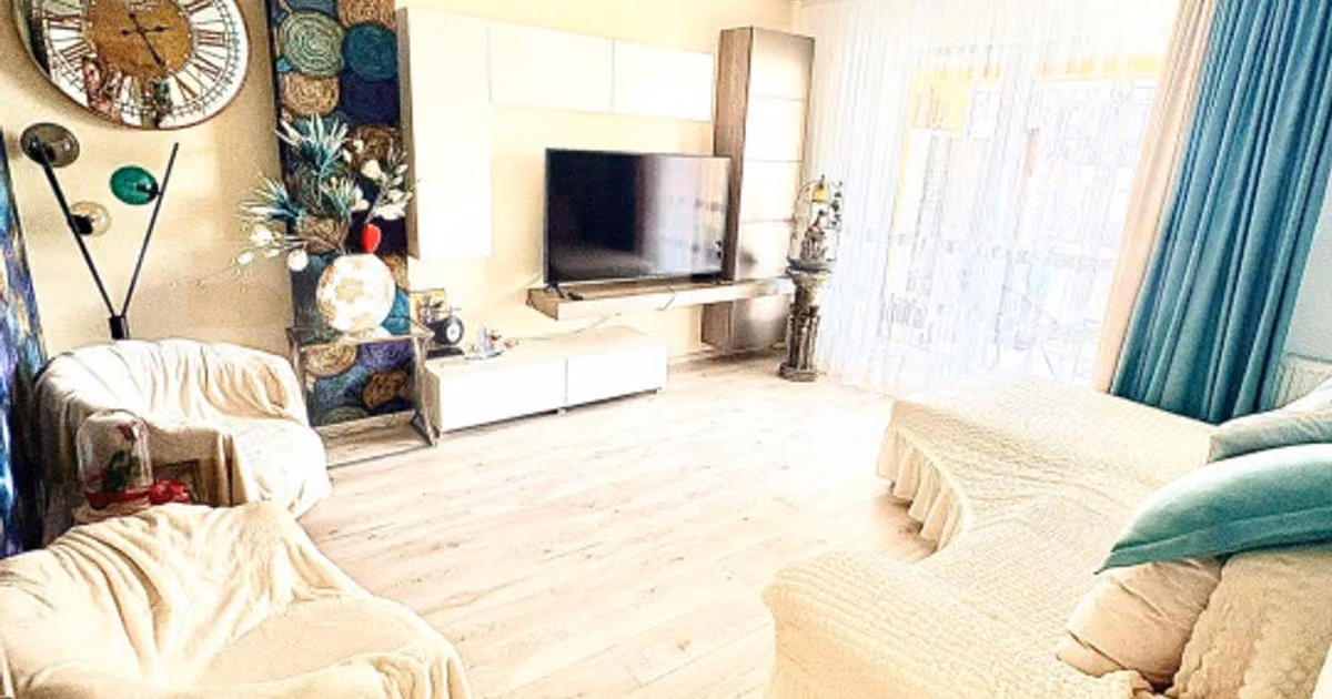 Apartament de vânzare cu 2 camere, mobilat în zona Tractorul, Brașov