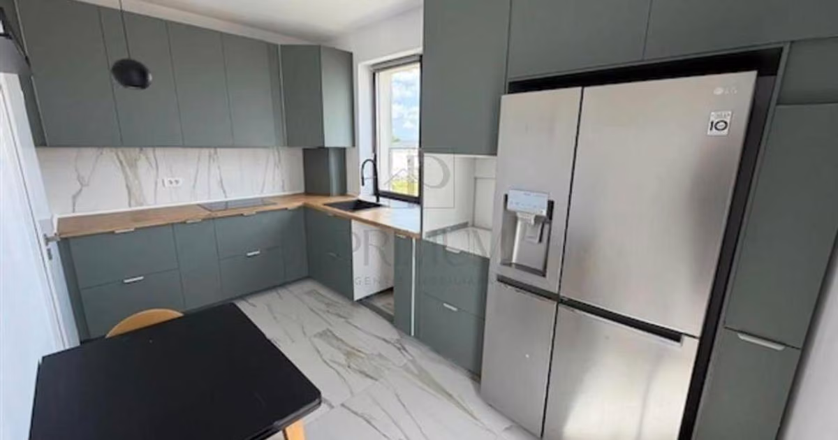 Apartament de vânzare cu 2 camere, mobilat în Giroc
