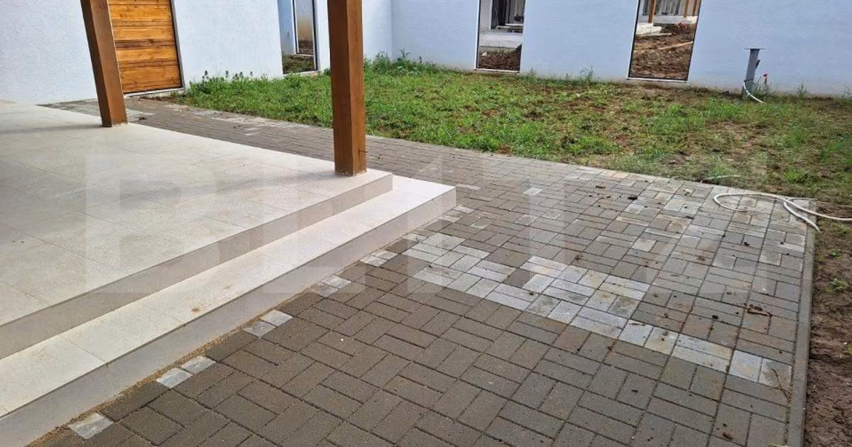 Casă individuală de vânzare cu 4 camere în Chișoda