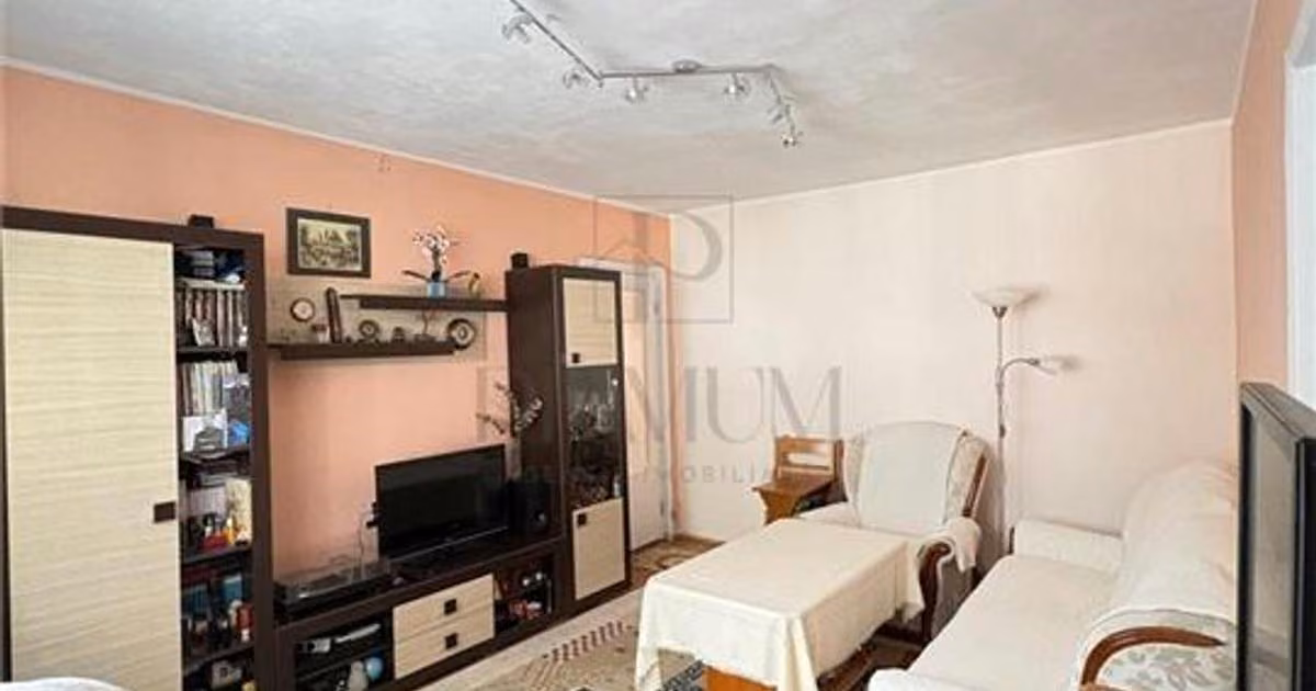 Apartament de vânzare cu 3 camere în zona Circumvalațiunii, Timișoara
