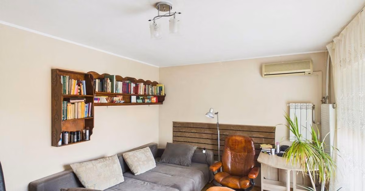 Apartament de vânzare cu 3 camere, mobilat în zona Rogerius, Oradea