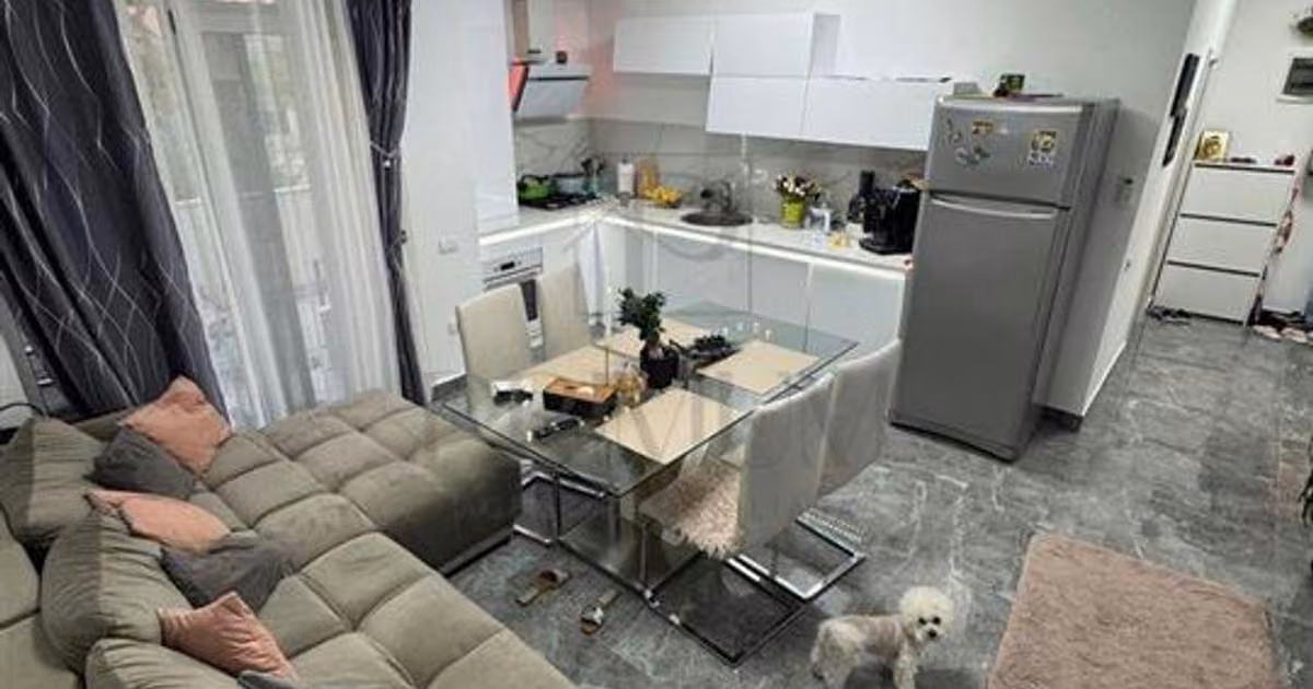 Apartament de vânzare cu 3 camere în Dumbrăvița