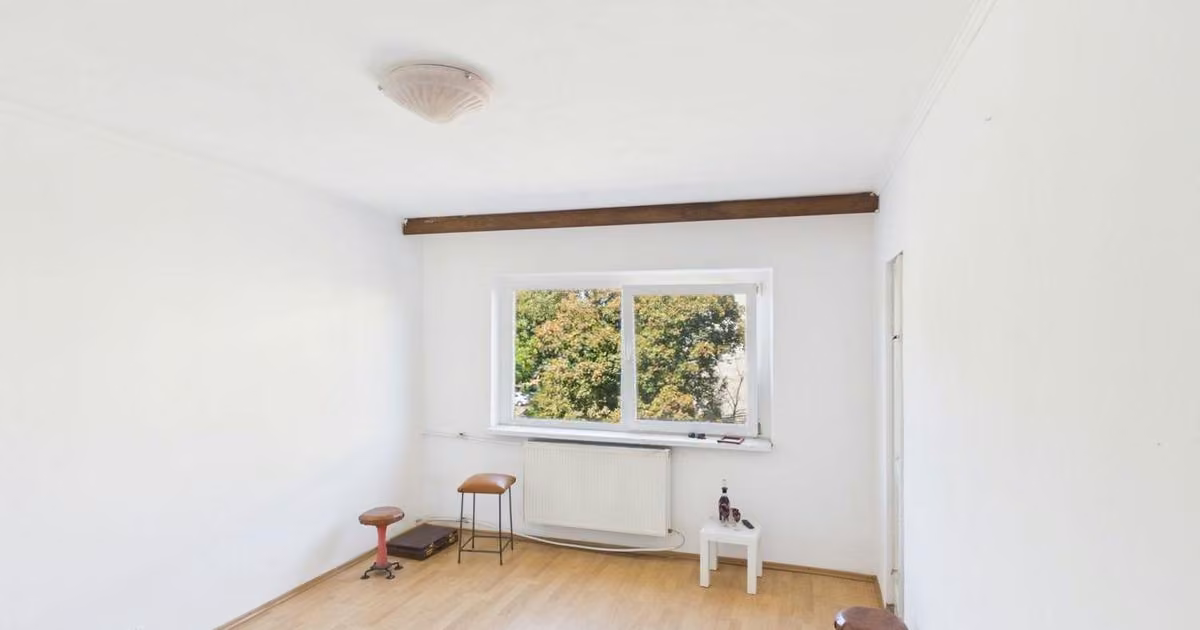 Apartament de vânzare cu 3 camere în zona Rogerius, Oradea